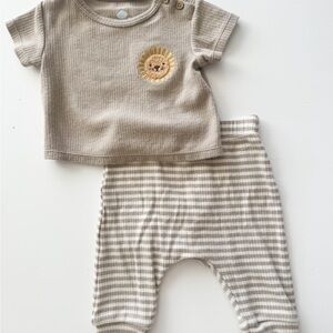 Adorable Beige Lion Embroidered Kids Outfit